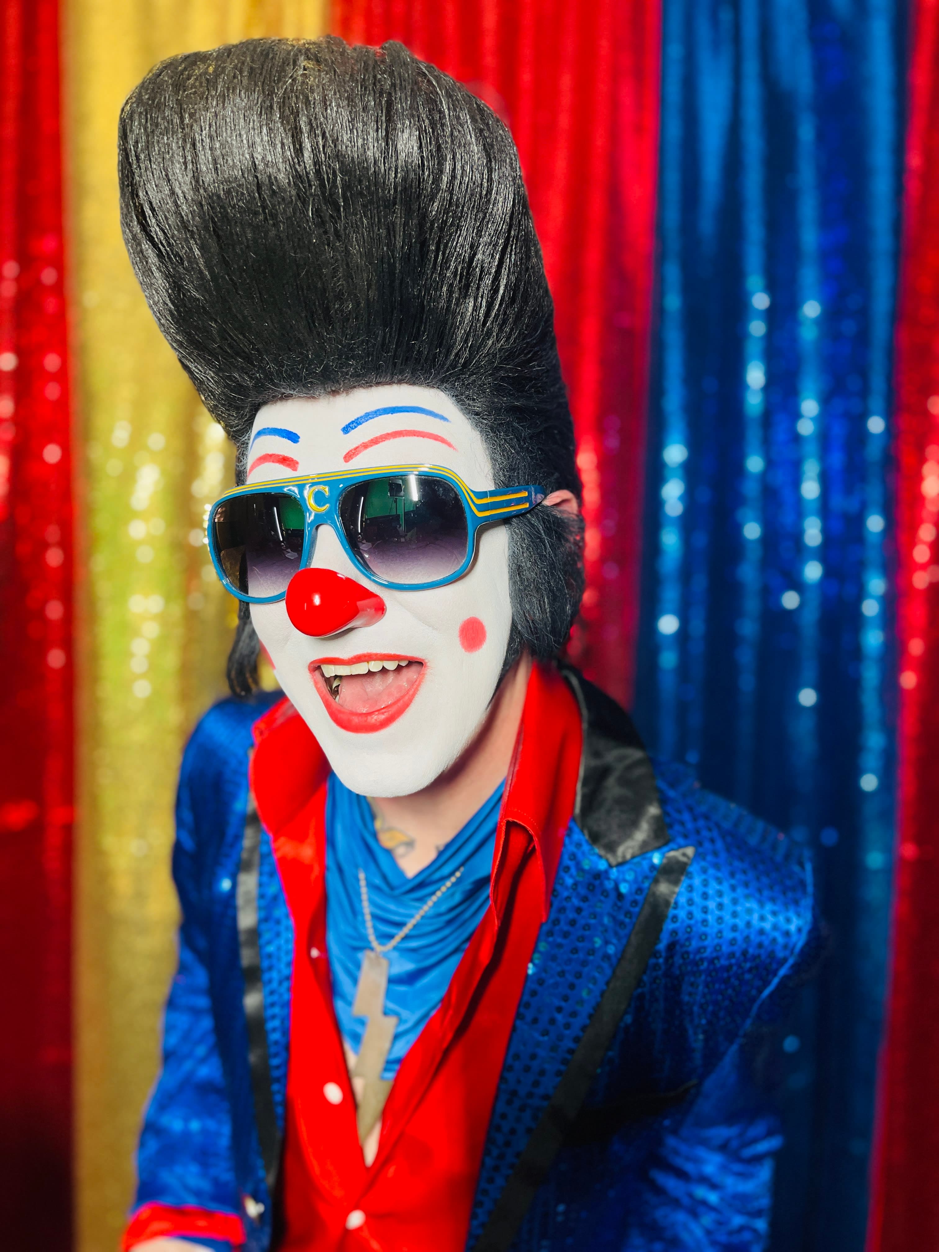 Clownvis Presley / Hashtronaut